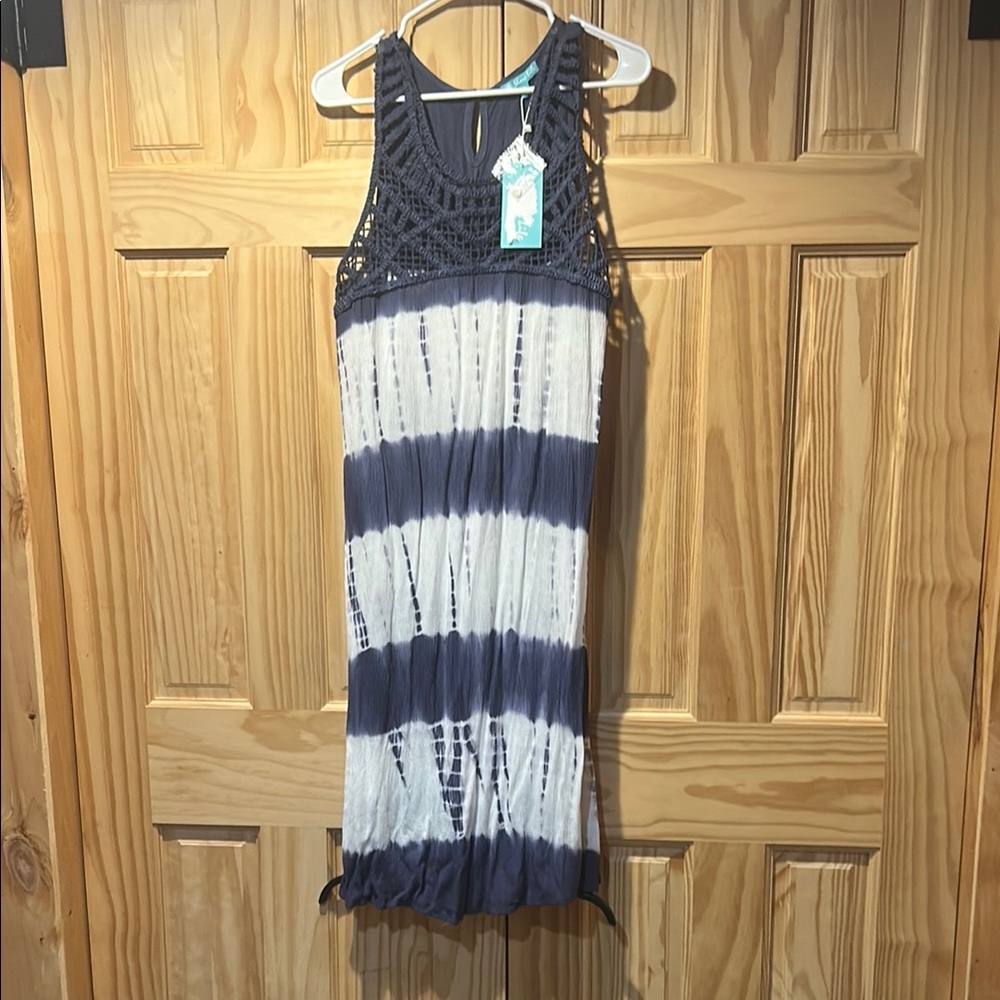 Elegant Navy and White Women's Swim Coverup